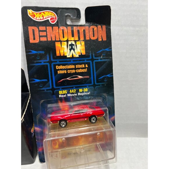Hot Wheels Demolition ManOlds 442 w-30 1969 Oldsmobile 442 lot of two cars - Picture 4 of 6